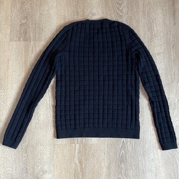 A/X Armani Exchange black quilted pattern knit sweater - Picture 3 of 5
